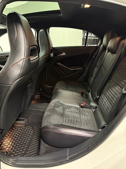 Mercedes-Benz A220 24 of 24
