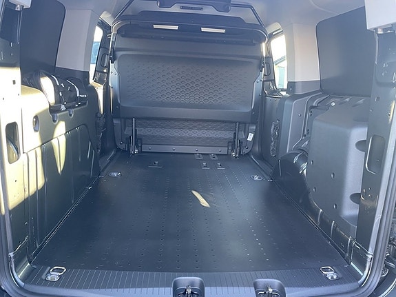 Volkswagen Caddy Maxi 7 of 13