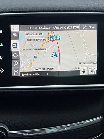 Peugeot 308 SW 12 of 14
