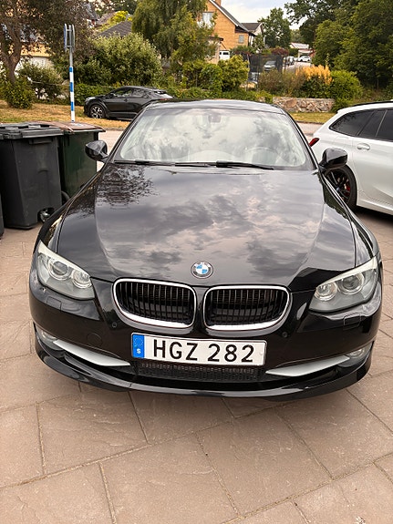 BMW 320d 3 of 5