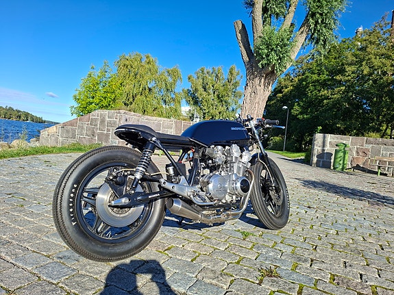 Honda CB750 9 of 13