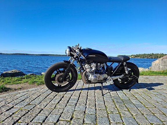 Honda CB750 11 of 13