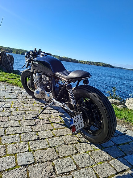 Honda CB750 5 of 13