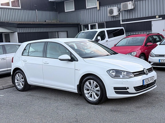 Volkswagen Golf I 2 of 10