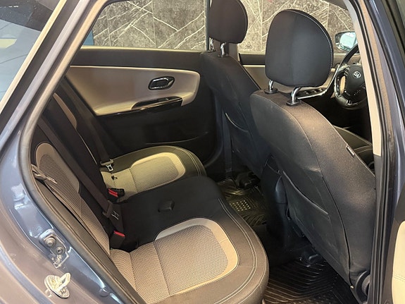 Kia Ceed 16 of 22