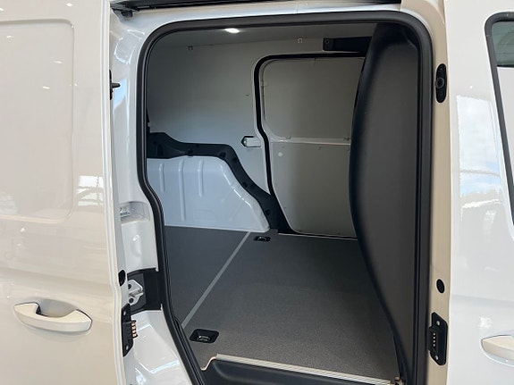 Volkswagen Caddy 16 of 17