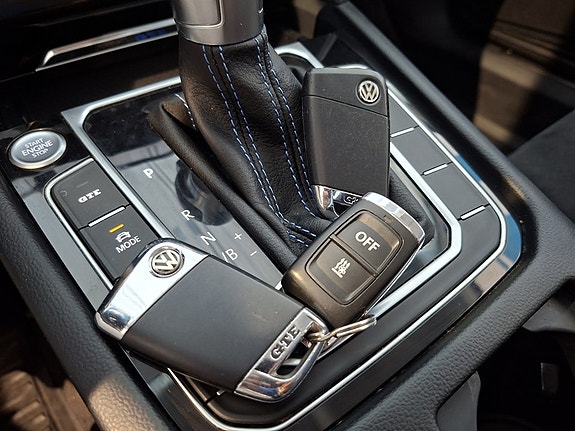 Volkswagen Passat 14 of 14