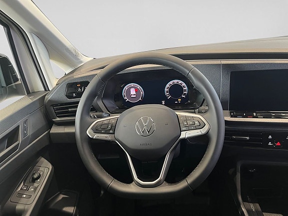 Volkswagen Caddy Maxi 13 of 18