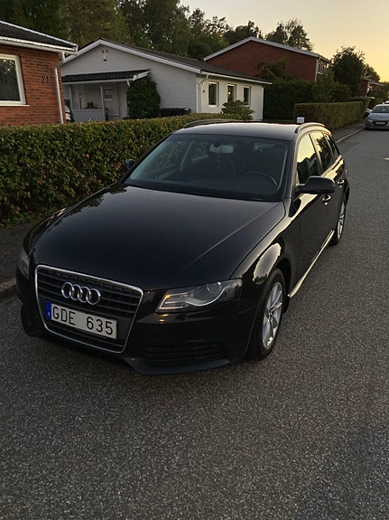Audi A4 3 of 27