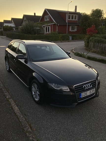 Audi A4 9 of 27