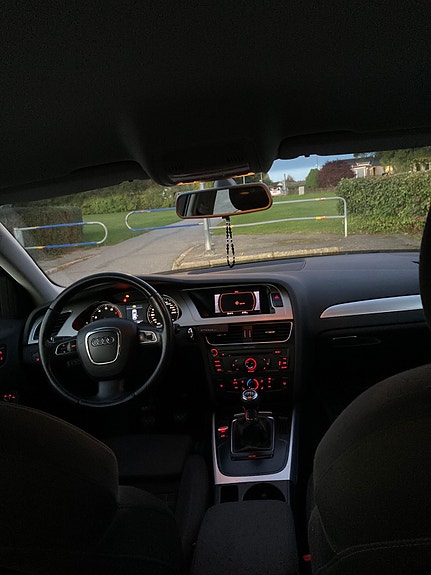 Audi A4 18 of 27
