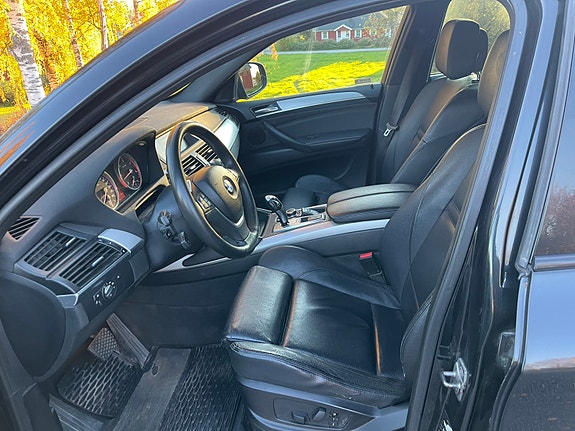 BMW X6 7 of 11