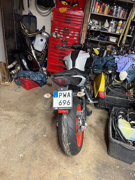 Yamaha MT-07 3 of 4