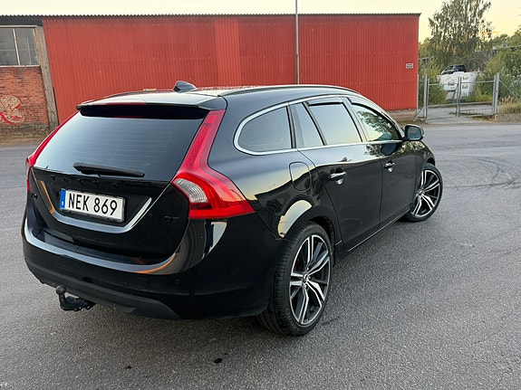 Volvo V60 5 of 12