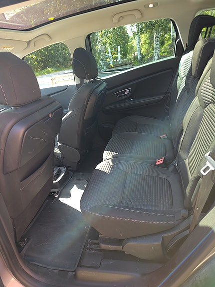 Renault Grand Scenic IV 8 of 8