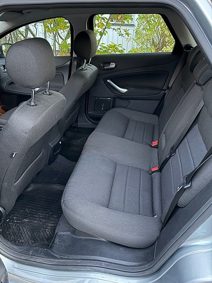 Ford Mondeo 6 of 7