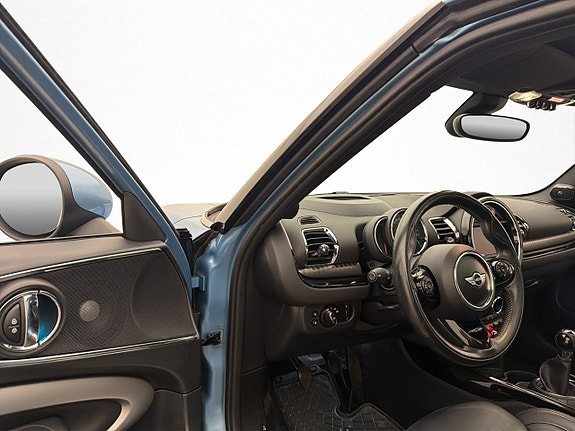 MINI Clubman Cooper D 9 of 30