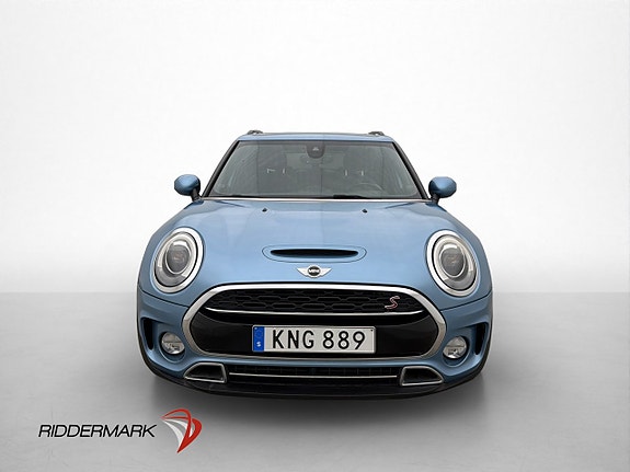 MINI Clubman Cooper D 2 of 30