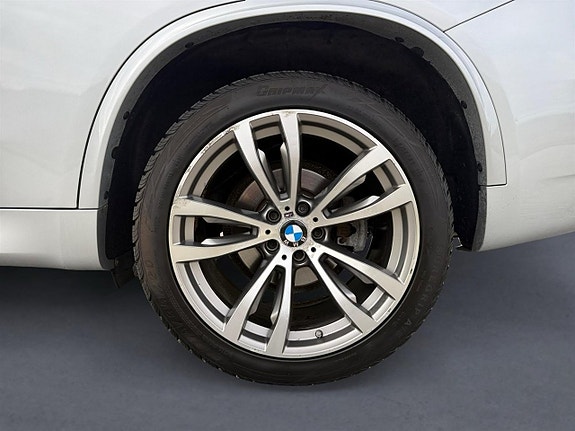 BMW X5 11 of 25