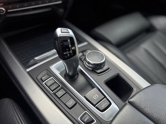 BMW X5 17 of 25