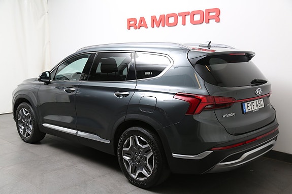 Hyundai Santa Fe 4 of 30