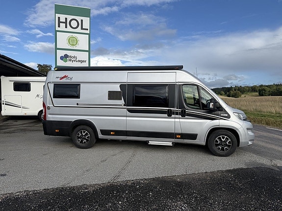 Carthago Malibu 640 LE Långbäddar/ Låga mil/ Ny kamrem+ vattenpump/nya däck 2 of 11
