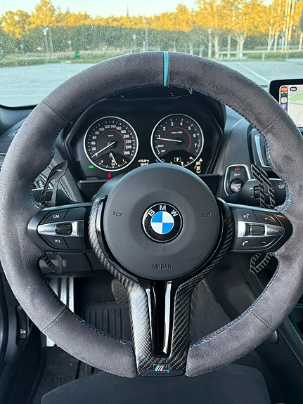BMW M240i 10 of 16