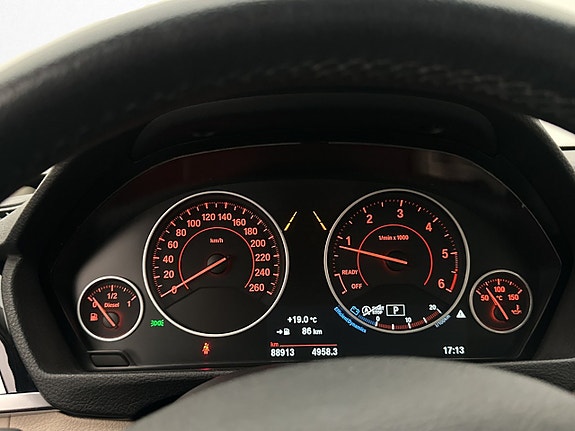 BMW 320 14 of 29