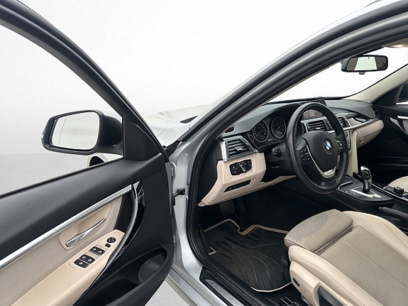 BMW 320 10 of 29