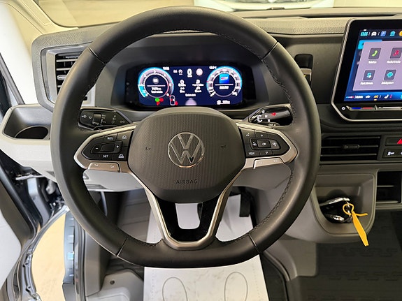 Volkswagen Crafter 35 19 of 26