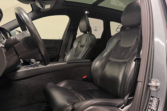 Volvo XC60 7 of 27