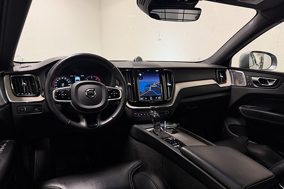 Volvo XC60 9 of 27