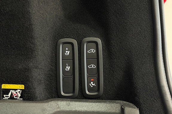 Volvo XC60 24 of 27