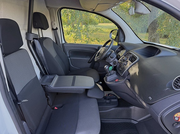 Renault Kangoo Maxi 12 of 17