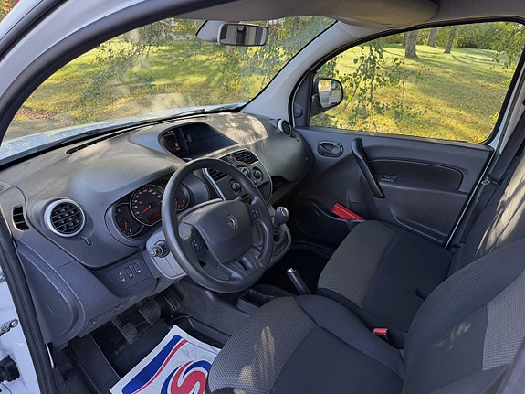 Renault Kangoo Maxi 11 of 17