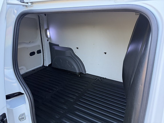 Renault Kangoo Maxi 5 of 17