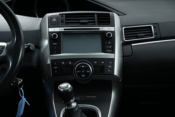 Toyota Verso 17 of 25