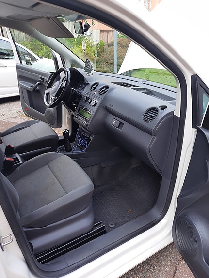 Volkswagen Caddy 6 of 6