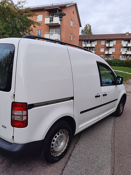 Volkswagen Caddy 3 of 6
