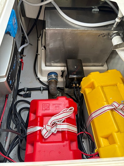 Aquador 23HT Volvopenta D3 190 HP Årsmodell 2009 13 of 15