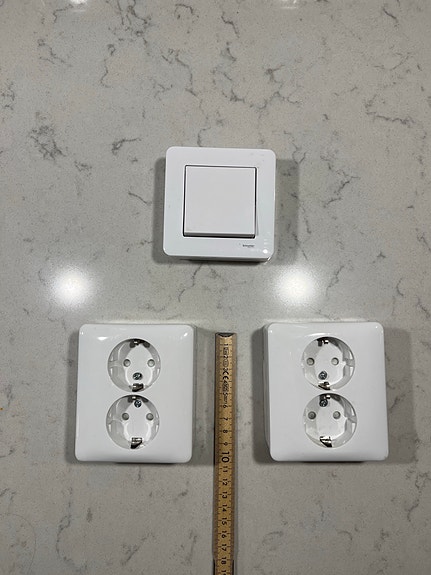 Product image 1 of 4
