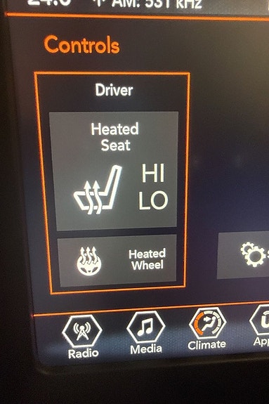 Jeep Renegade 19 of 20