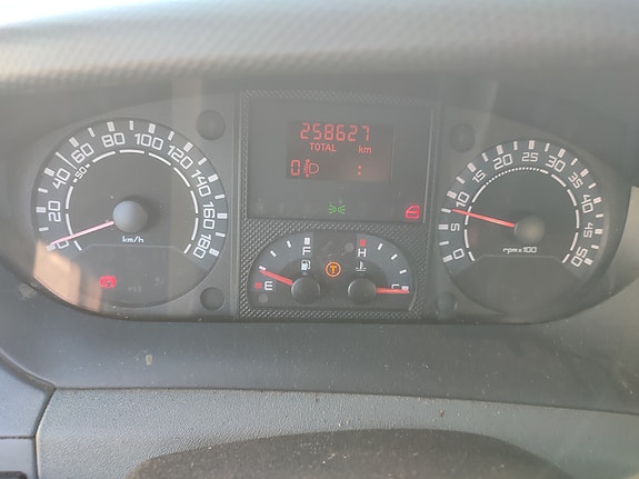 Iveco 2 of 15