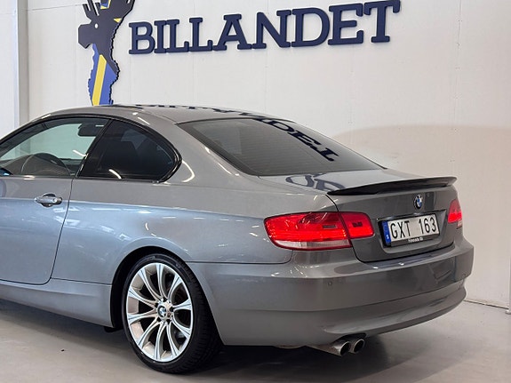 BMW 325i 7 of 25