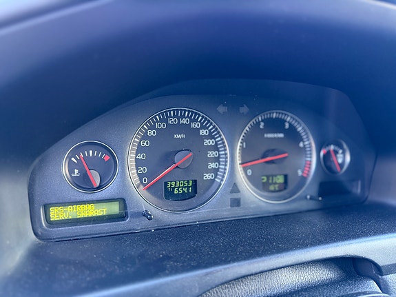 Volvo XC70 12 of 14