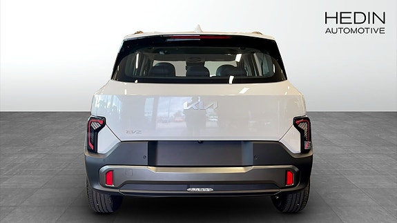 Kia EV2 7 of 12