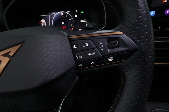 Cupra Formentor e-HYBRID 18 of 29
