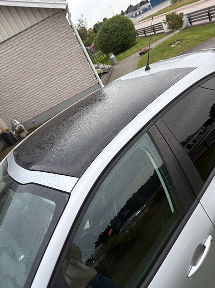 Peugeot 208 5 of 5