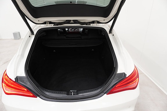 Mercedes-Benz CLA220 d 26 of 26