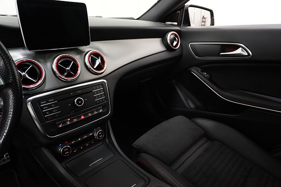 Mercedes-Benz CLA220 d 19 of 26